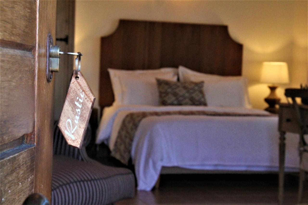 Liotrivi Historical Mansion And Boutique Hotel Monemvasia Ruang foto