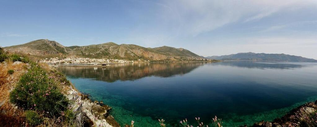 Liotrivi Historical Mansion And Boutique Hotel Monemvasia Bagian luar foto