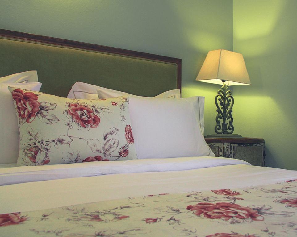 Liotrivi Historical Mansion And Boutique Hotel Monemvasia Bagian luar foto